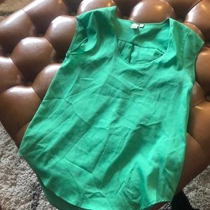 Green cap sleeve shirt